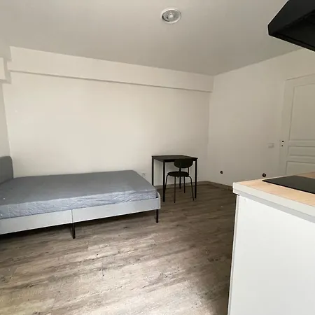 Fantastic Studio - 2min Tramway La Defense *