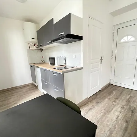 Fantastic Studio - 2min Tramway La Defense *